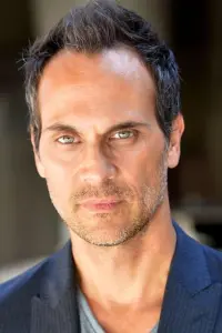 Фото Тодд Стешвік (Todd Stashwick)