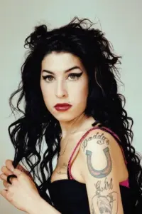 Фото  (Amy Winehouse)