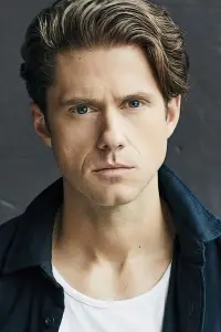 Фото Аарон Твейт (Aaron Tveit)