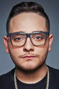 Фото  (Rocco Hunt)