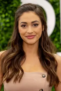 Фото Ліндсі Морган (Lindsey Morgan)