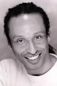 Фото  (Stewart Avon-Arnold)