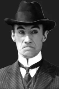 Фото  (Claude Cooper)