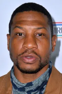 Фото Джонатан Майорс (Jonathan Majors)