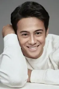 Фото  (Argel Saycon)