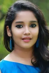 Фото Аніха Сурендран (Anikha Surendran)