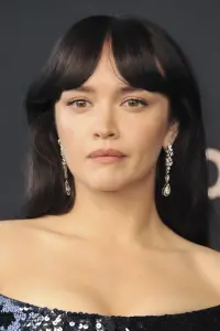 Фото Олівія Кук (Olivia Cooke)