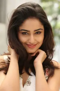 Фото  (Tridha Choudhury) #360707