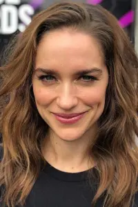 Фото Мелані Скрофано (Melanie Scrofano)