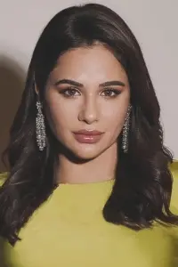 Фото  (Mandy Takhar)