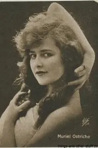 Фото  (Muriel Ostriche)