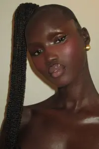 Фото  (Abény Nhial) #515350