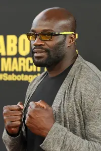 Фото  (Cheick Kongo)