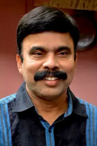 Фото  (Powerstar Srinivasan)