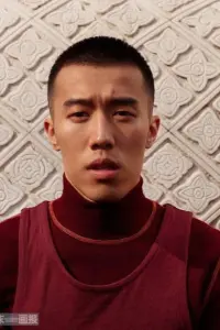 Фото Чжоу Ю (Zhou You)