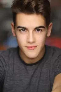 Фото  (Brennan Clost) #371654