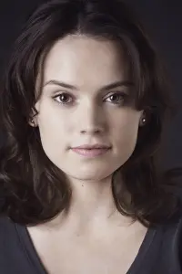 Фото Дейзі Рідлі (Daisy Ridley)