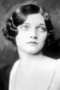 Фото  (Adrienne Ames)