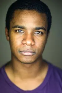 Фото  (Corey Montague-Sholay)