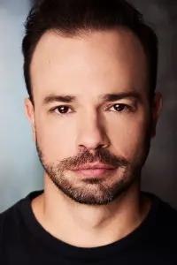 Фото  (Greg Roman)