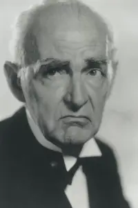 Фото  (Claude Gillingwater) #324735