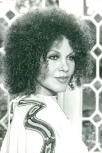 Фото  (Cleo Laine)