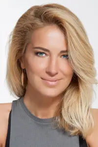 Фото  (Burcu Esmersoy)