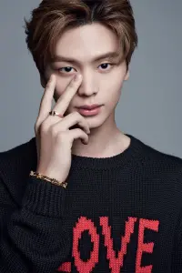 Фото  (Yook Sung-jae)
