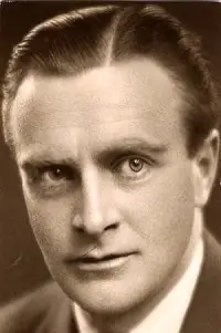 Фото  (Maurice Colbourne)