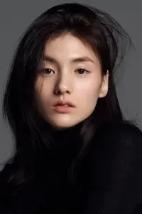 Фото  (Kim Yong-ji)