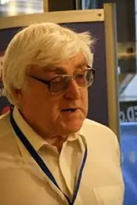 Фото  (Clive Everton)