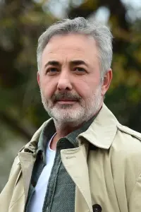 Фото  (Mehmet Aslantuğ)