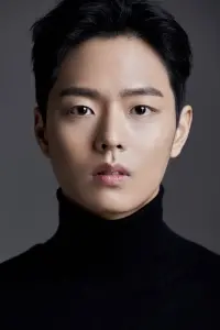 Фото  (Jung Woo-jin)