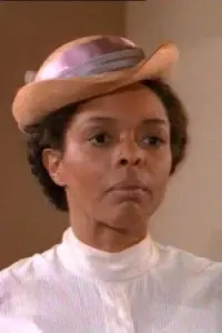 Фото  (Marguerite DeLain)