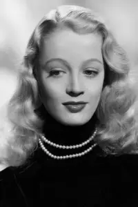 Фото  (Patricia Dainton)