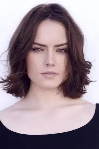Фото Дейзі Рідлі (Daisy Ridley)