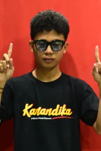 Фото  (Adam Burhanudin)