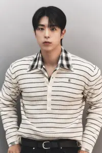 Фото  (Lee Chan-hyung)