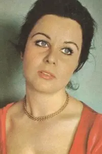 Фото Фатма Гірік (Fatma Girik)