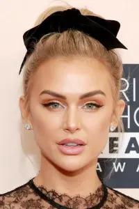 Фото Лала Кент (Lala Kent)