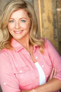 Фото  (Lisa Robbins)