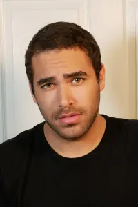 Фото Ентоні Томас Ларкін (Anthony Thomas Larkin)