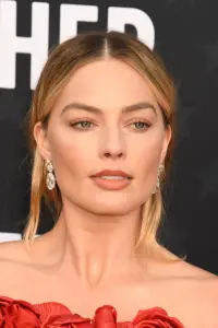 Фото Марго Роббі (Margot Robbie)