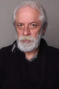 Фото Іззет Чивріл (İzzet Çivril)