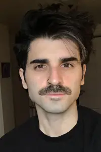 Фото  (Cameron O