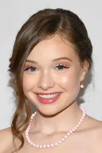 Фото Зої Коллетті (Zoe Colletti) #519115