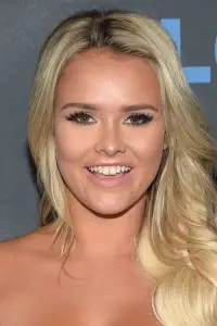 Фото  (Kinsey Wolanski) #515756