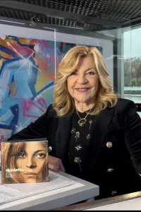 Фото  (Nicoletta)