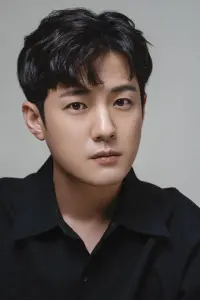 Фото  (Seo Jun-yeong)