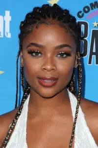 Фото Аджіона Алексус (Ajiona Alexus)